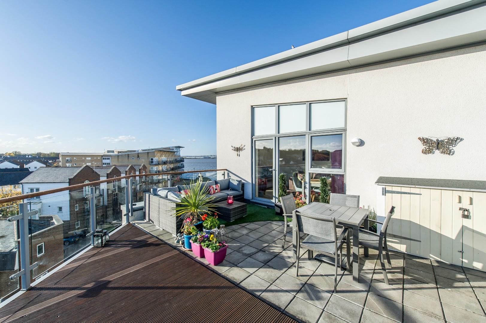 Ingress Park, Greenhithe The Homes Group